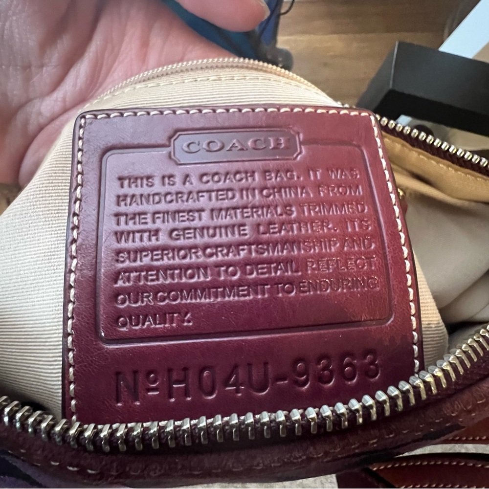 Coach Purple Shoulder Bag - Picture 5 of 9